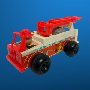 Vintage 1968 Fisher Price Little People Fire Engine #720 Complete And Working